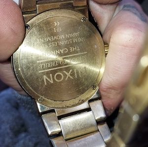 Nixon watch